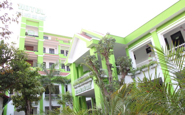 Ngoi Nha Xanh Hotel