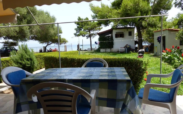 Eirini Kasimiotou Apartments