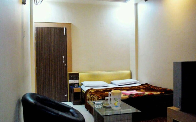 Hotel Nanashree Grand