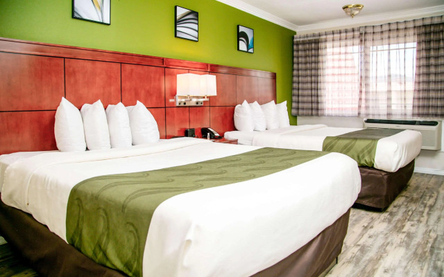 Quality Inn & Suites Thousand Oaks - US101