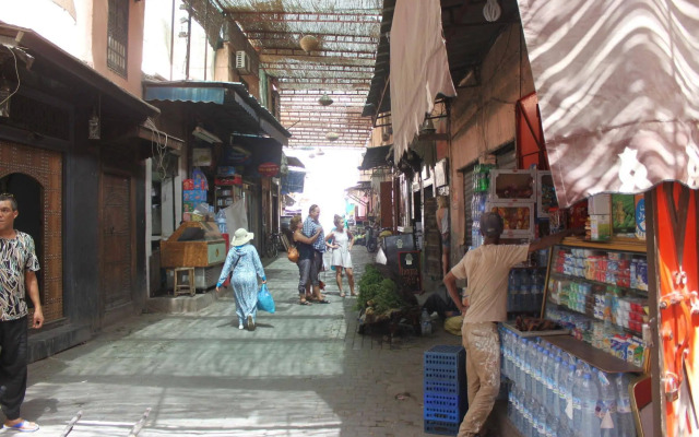 Riad Amra