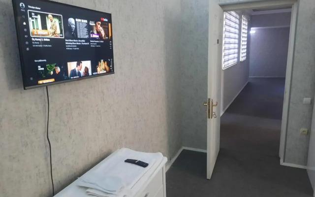 Apartament on Nizami street 6 rooms