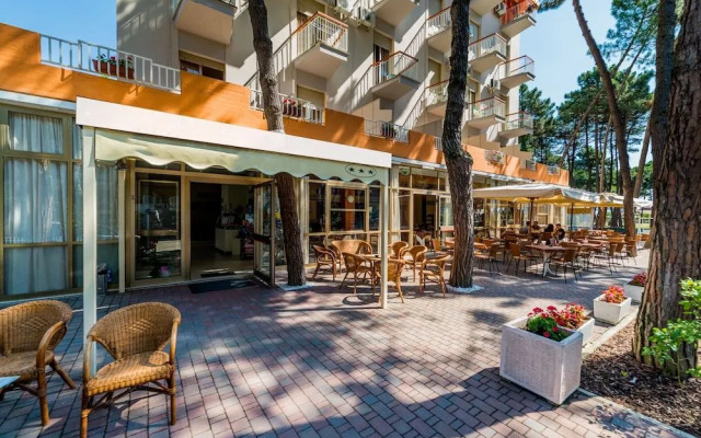 Elefantino Grey - FAMILY HOTEL