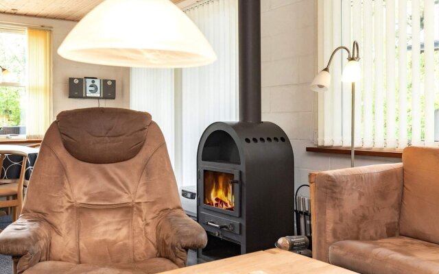 5 Person Holiday Home in Thyholm-by Traum