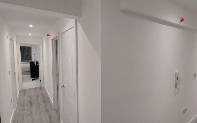 Modern 2 Bedroom Apartments - Camberley
