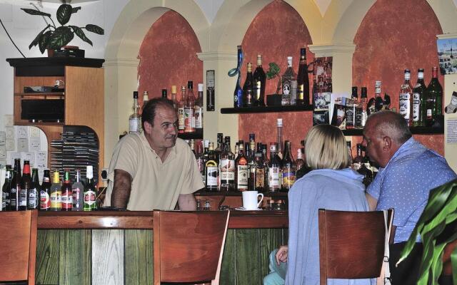 Perros  Hotel