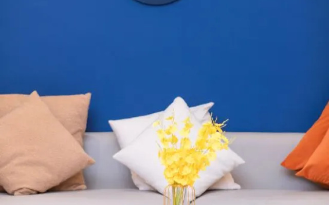 Gemu Hotel (Shenzhen Bao'an International Airport Gushu Subway Station)