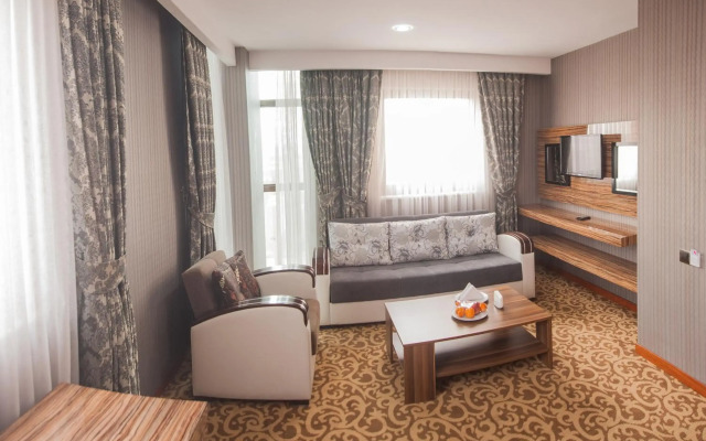 Grand Hotel And Convention Centre Karaman