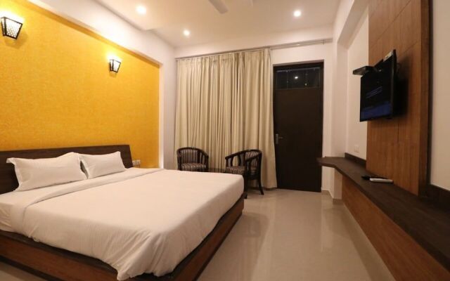 Genx Crescent Lucknow