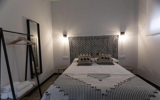 TRIA NOMINA Apartamentos Turísticos