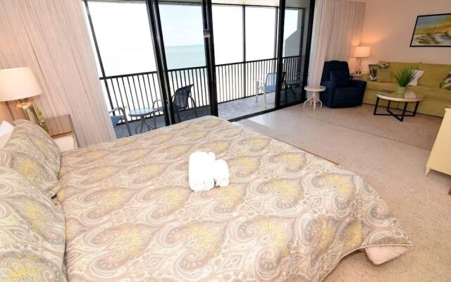 Sundial A403 - One Bedroom, Direct Beachfront! Condo