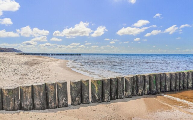 Stunning Home in Sianozety With 2 Bedrooms and Wifi