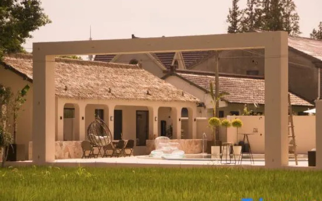 Timeles* resort Hotel