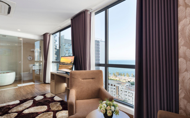 Smile Hotel