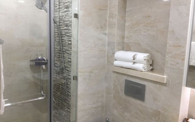 Vinhomes Central Park - Luxury Apartment