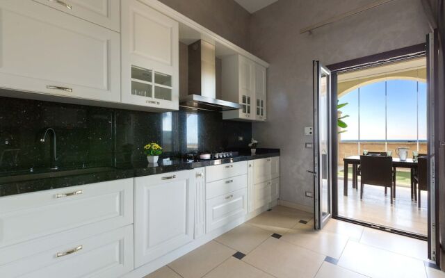 2660 Villa Montecarlo by Perle di Puglia