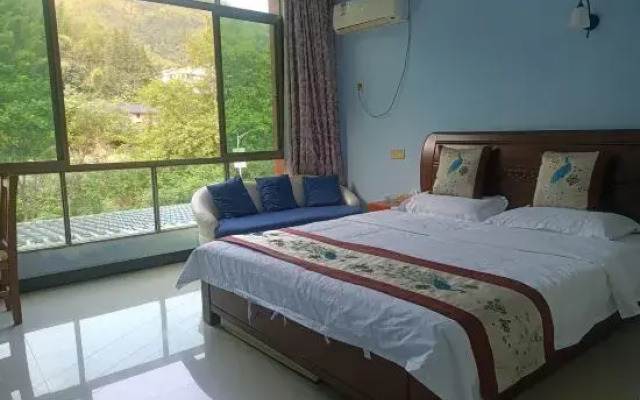 Zhou Loman Yougu Homestay