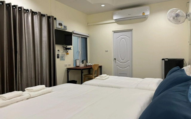Mangoes Guesthouse