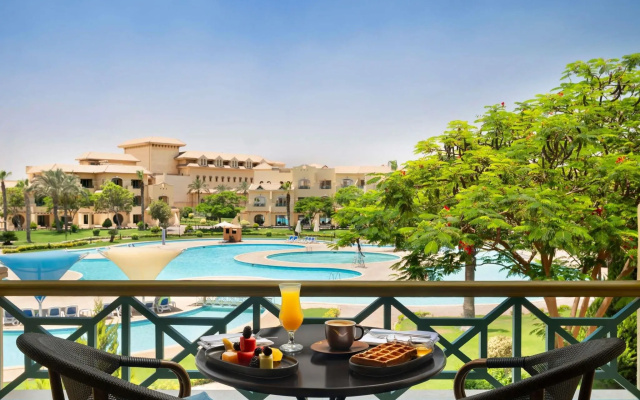 Mövenpick Hotel Cairo - Media City