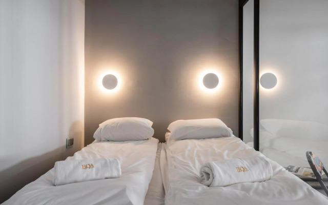 S15- Boutique Apartments, Best Location, by BQA