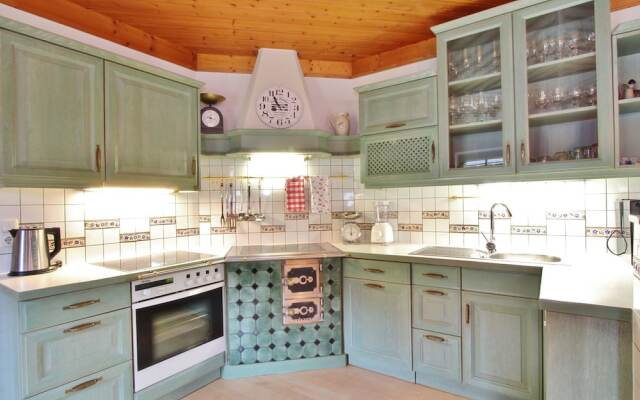 Charming Holiday Home With Private Swimming Pool in Salzburg