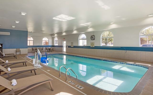 Holiday Inn Express Searcy