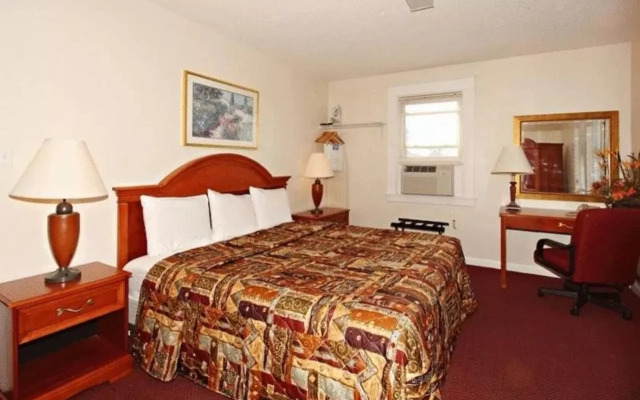 Regal Inn & Suites