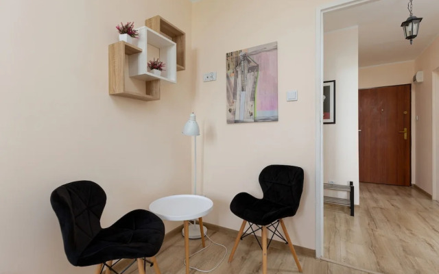 Apartment With Three Bedrooms by Renters