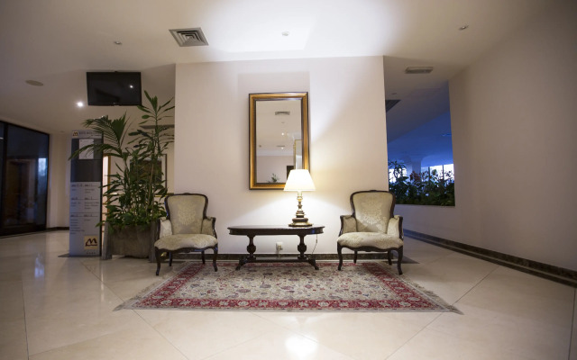 Hotel Mira Corgo