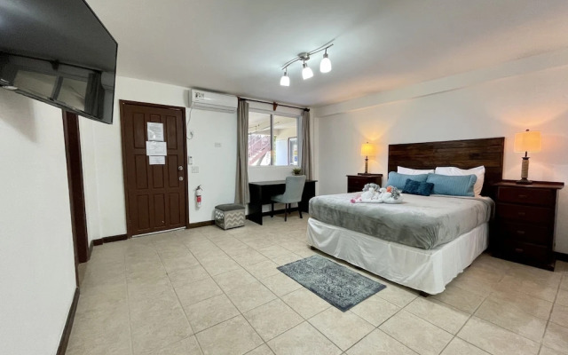 Parham Plaza Hotel