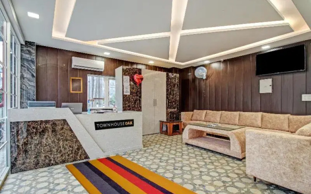 Townhouse OAK VS Shivanya