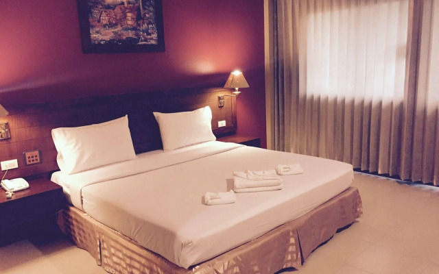Nipa Garden Hotel
