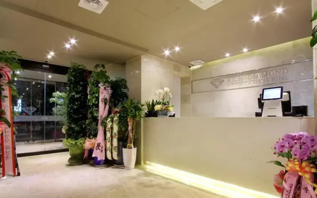 Rich Diamond Hotel