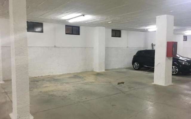 Stunning Olhos do Mar Apt, Albufeira