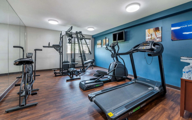 Comfort Inn & Suites Napoleon