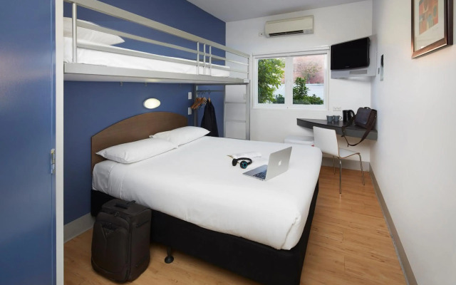 Ibis Budget Perth Airport
