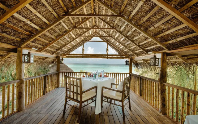 Makunudu Island