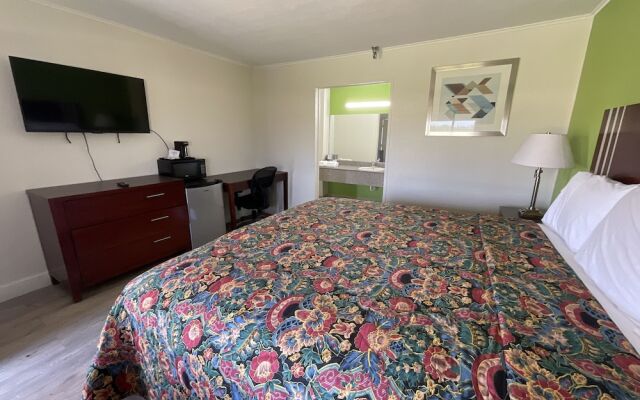 Executive Inn & Suites