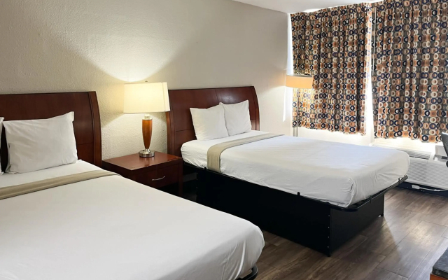 Motel 6 Raleigh, NC – Downtown South