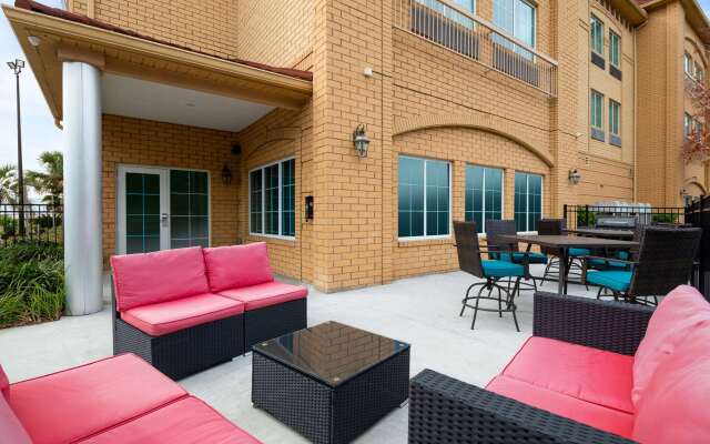 La Quinta Inn & Suites by Wyndham Hinesville - Fort Stewart