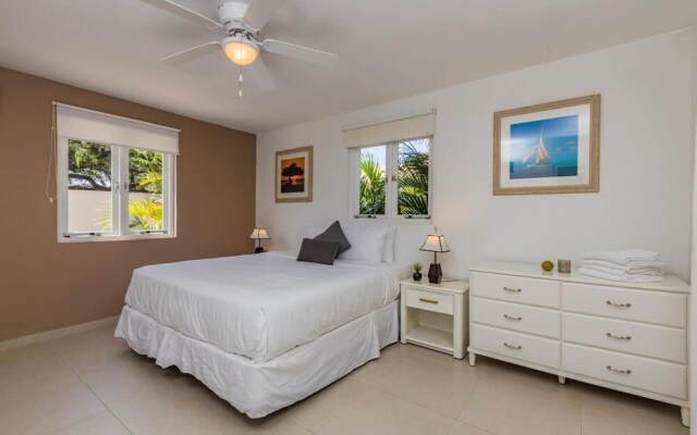 Outstanding Oasis 7BR 7BA Villa With Private Pool