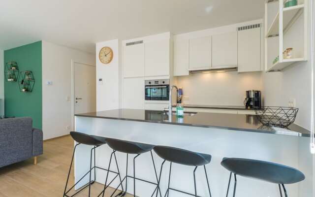 Apartment With sea View