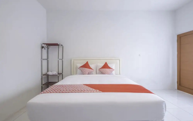 Rossan Villa 4 Hotel near Pasar Lembang RedPartner