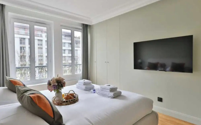 Modern Apartment - 1br/4p - Canal St-martin