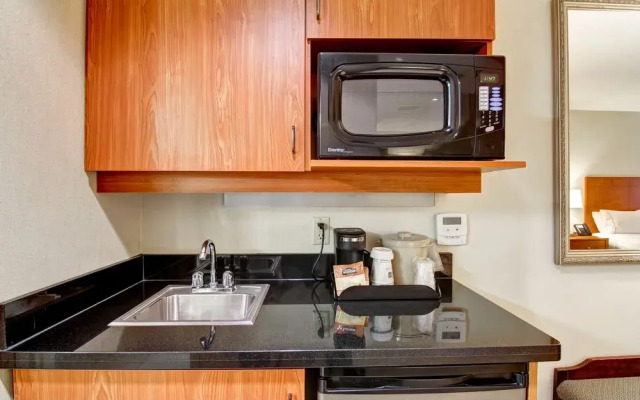 Spark by Hilton Guelph