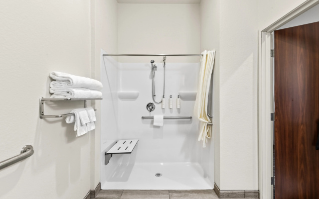 Cobblestone Hotel & Suites - Foley