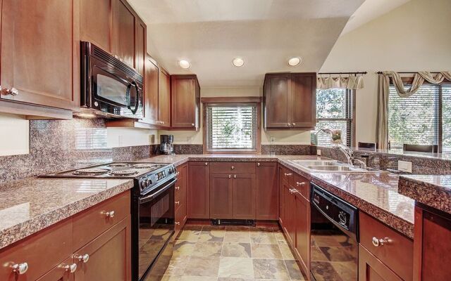 Main Street Junction 27