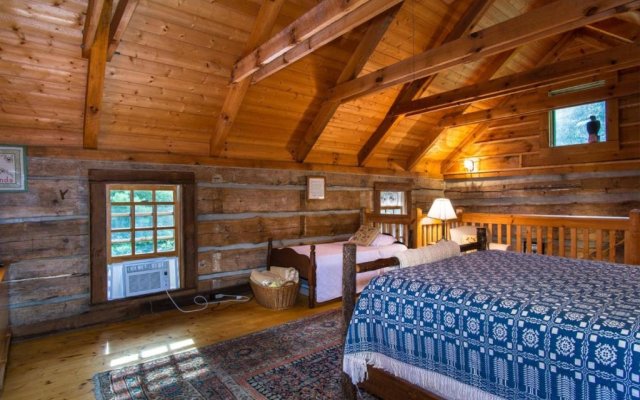 Aunt Babbie s Cabin in Pisgah Forest