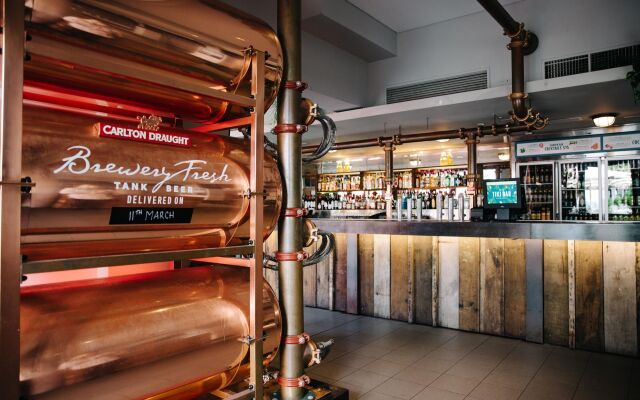 Coogee Bay Hotel Pub Style
