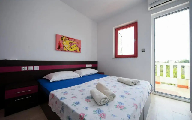 Apartments Dvori Novalja